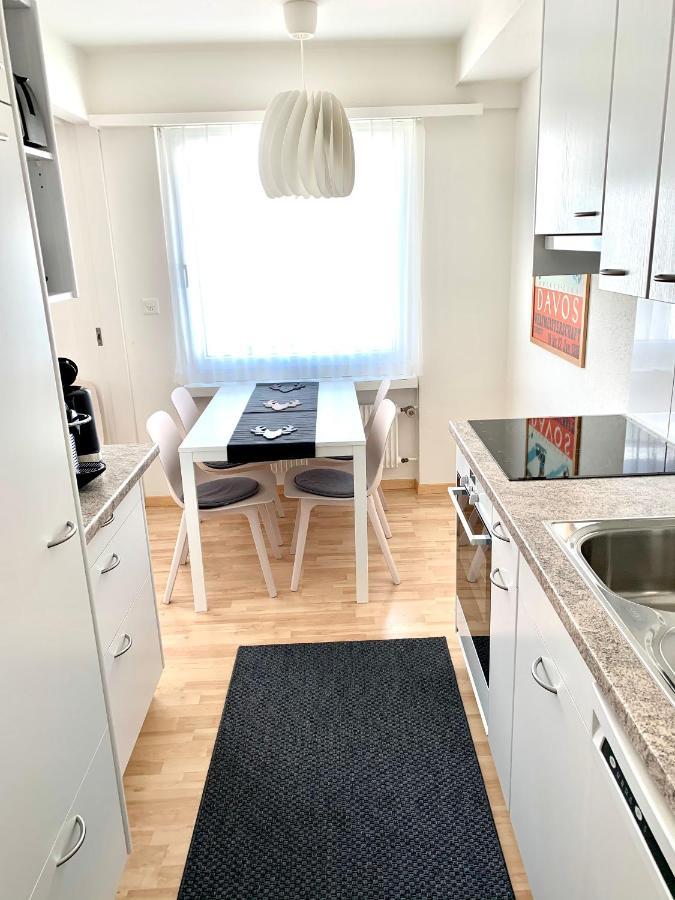 Holiday Apartment Bolgen - Close To Everything! Bolgen, Jakobshorn, Bus Stop, Train Station, Supermarket, Ski School, Ski Rentals, Restaurants And More! Davos Exterior foto